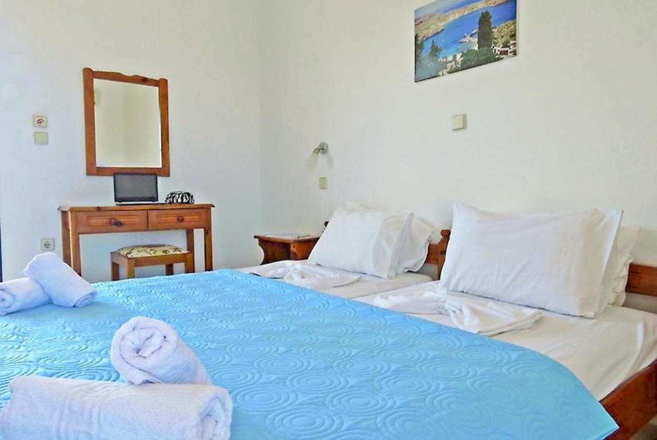 Debbi Appartments And Hotel Ялисос Екстериор снимка